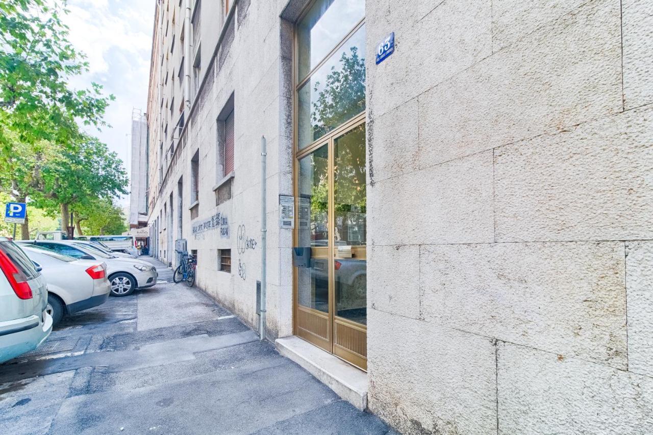 Jj'S Place Trieste Luaran gambar